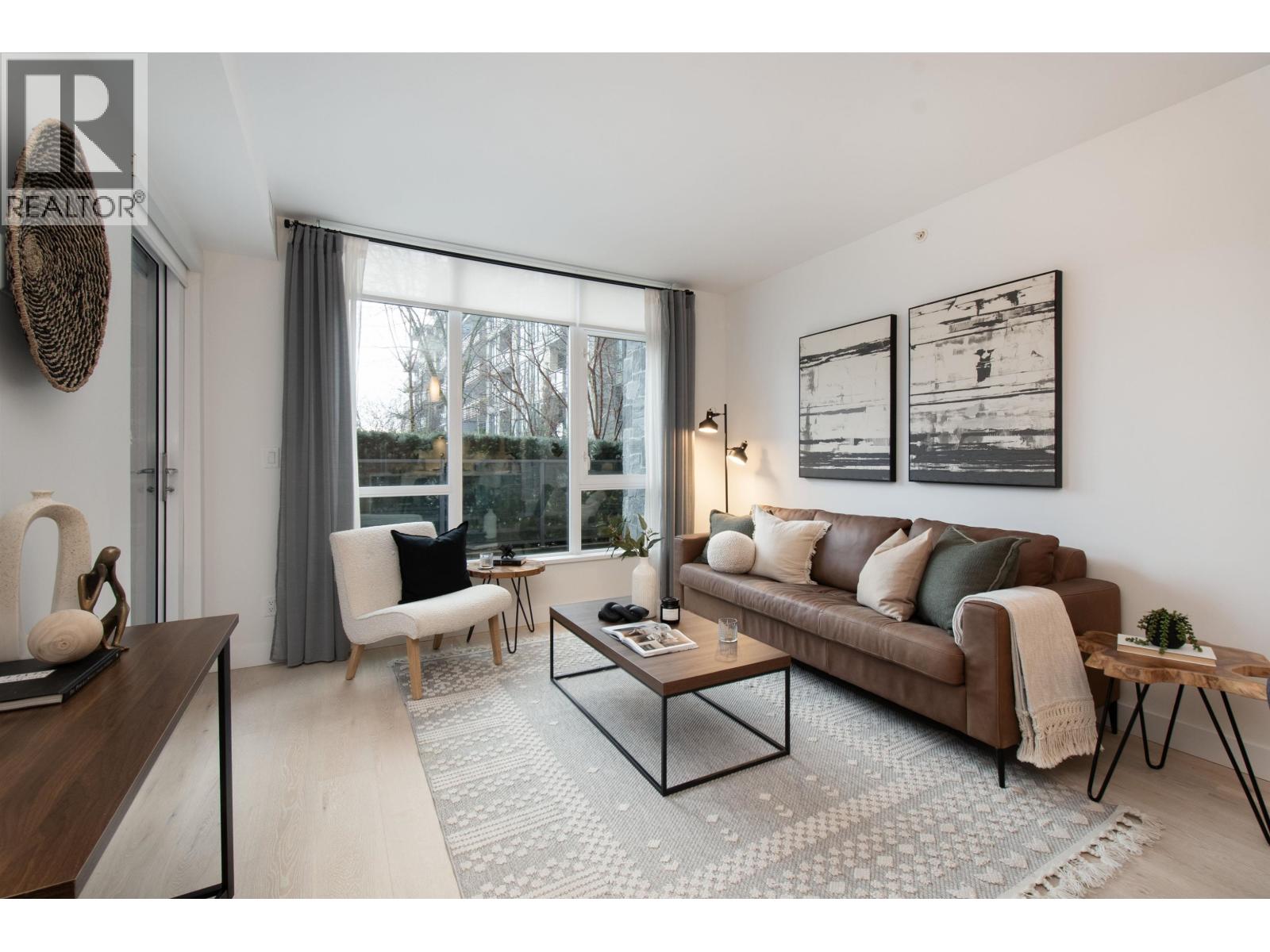 105 1295 CONIFER STREET