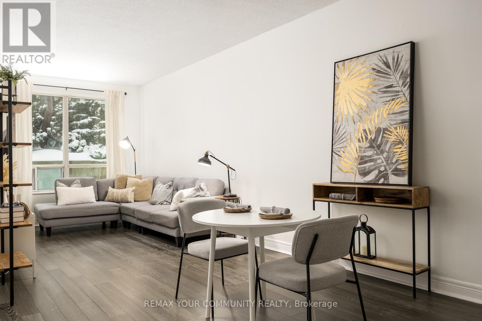 111 - 48 SUNCREST BOULEVARD