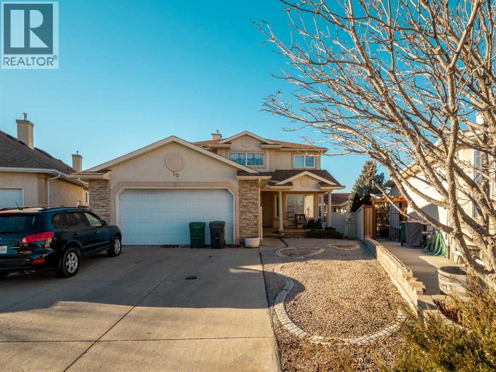 10 Fairmont Crescent S