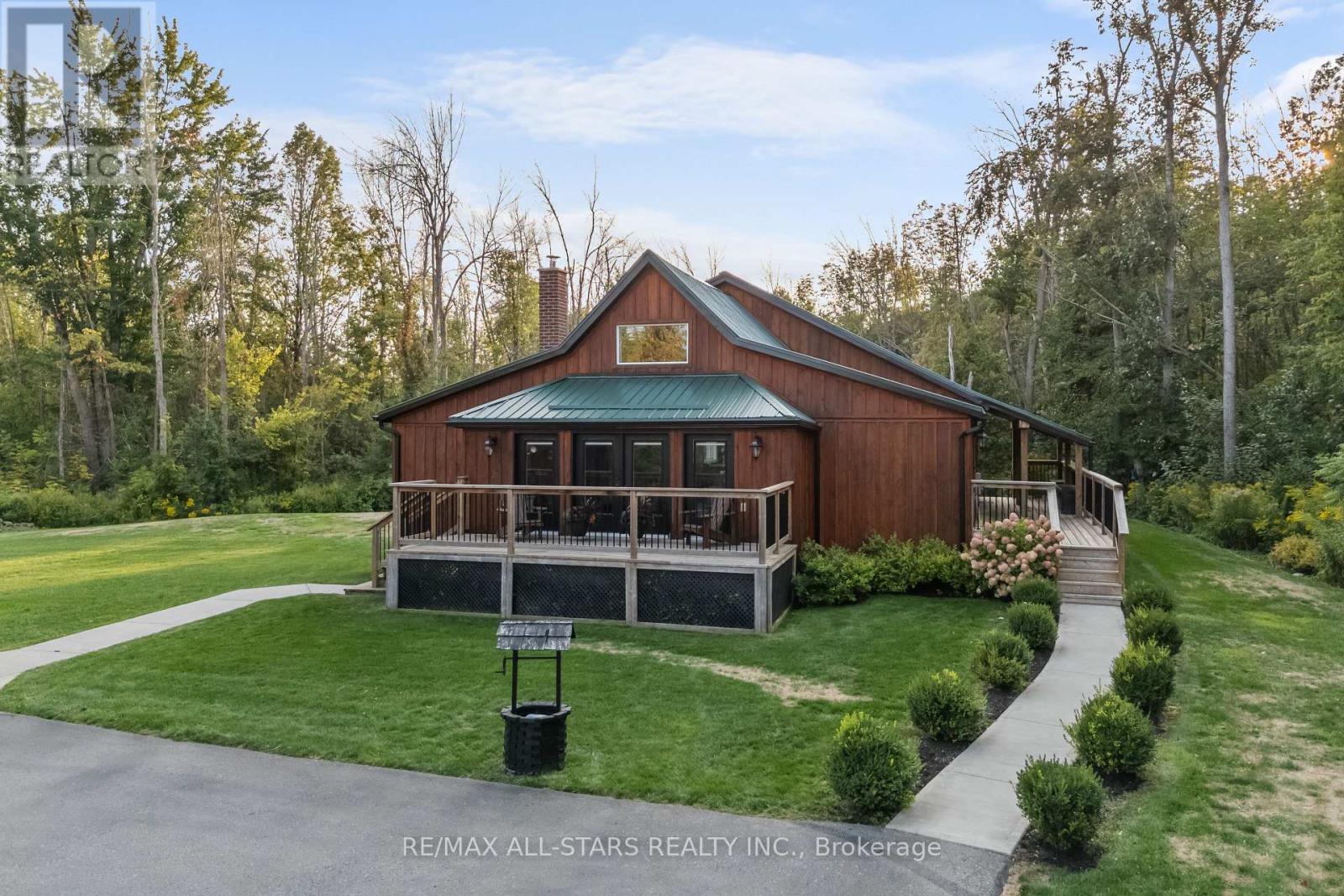 36 STINSON'S BAY ROAD