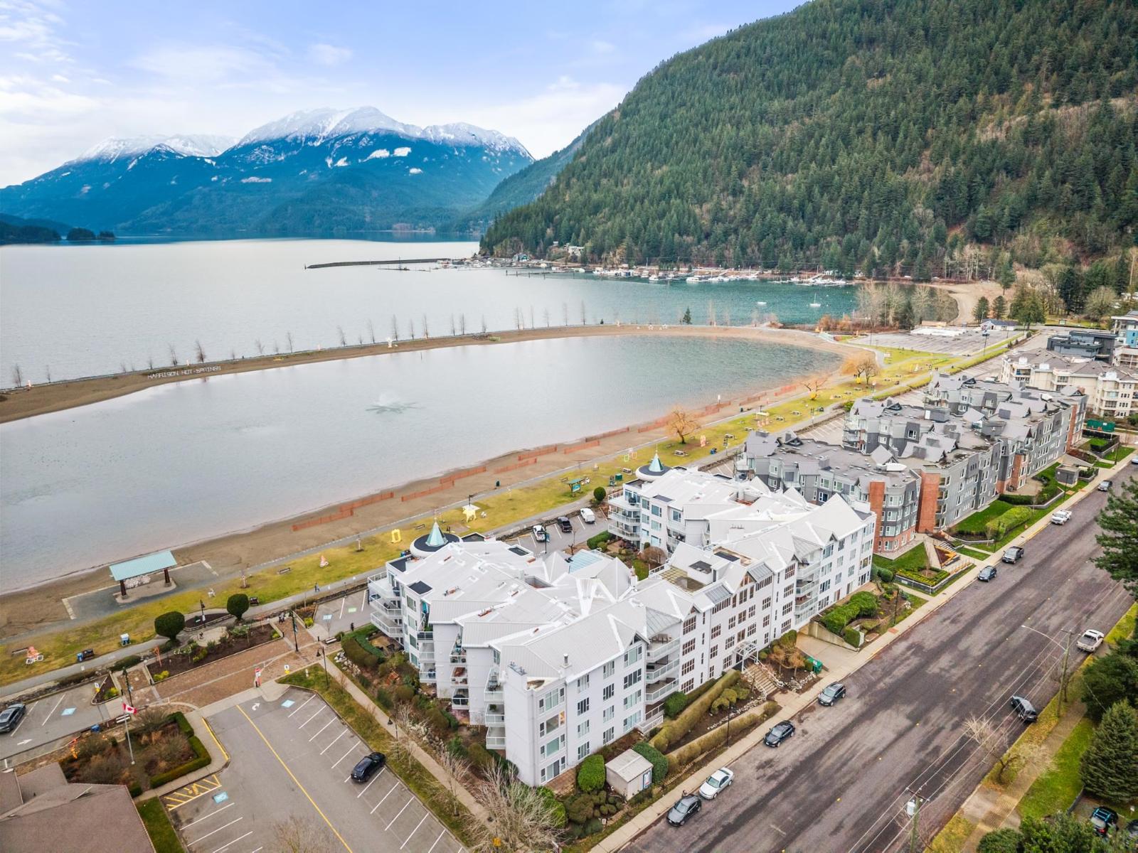 309 328 ESPLANADE AVENUE, Harrison Hot Springs