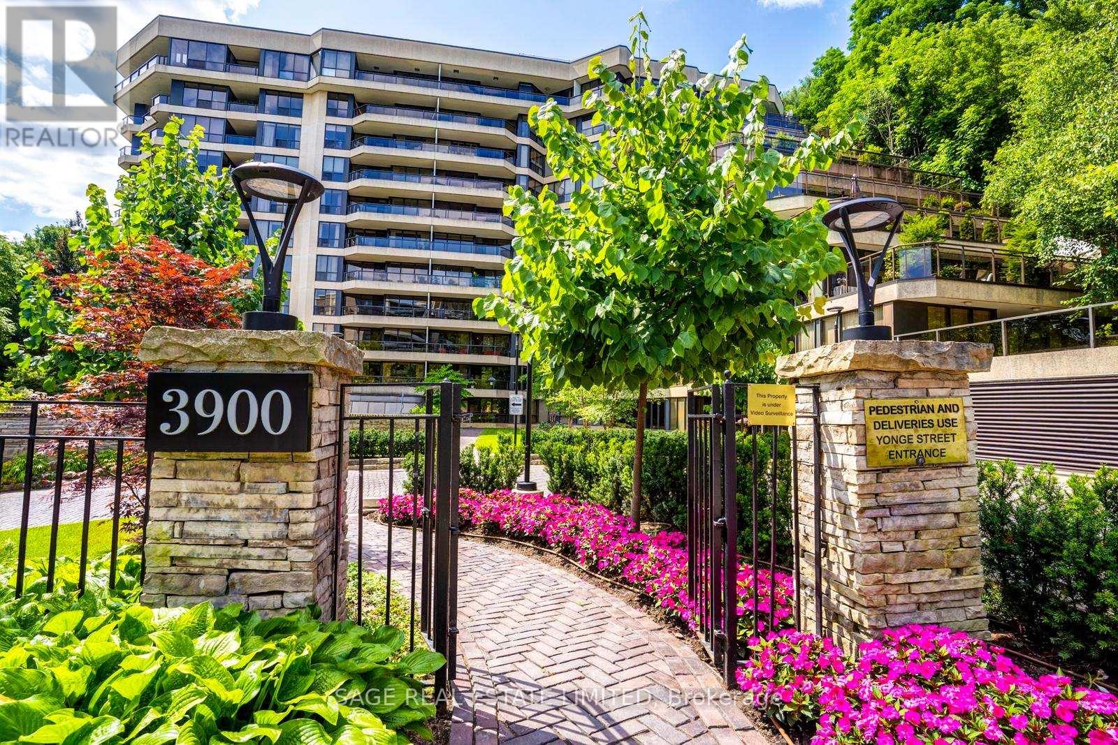 903 - 3900 YONGE STREET