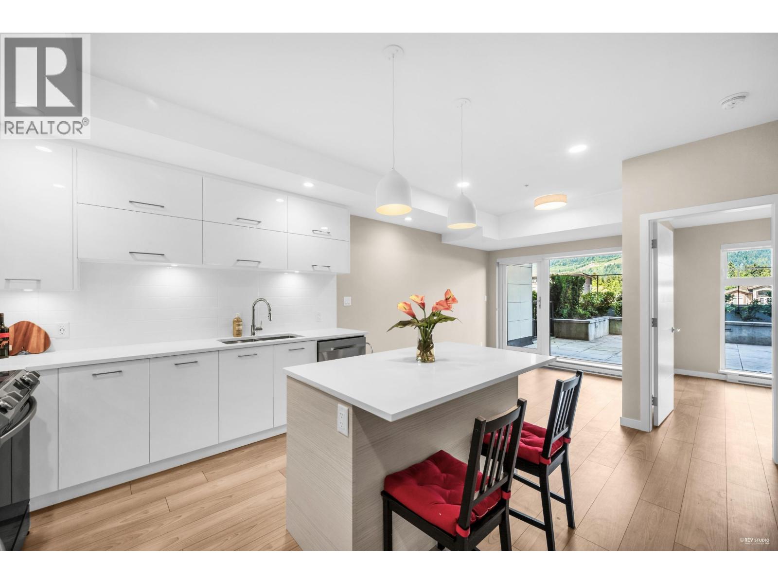 313 38033 SECOND AVENUE