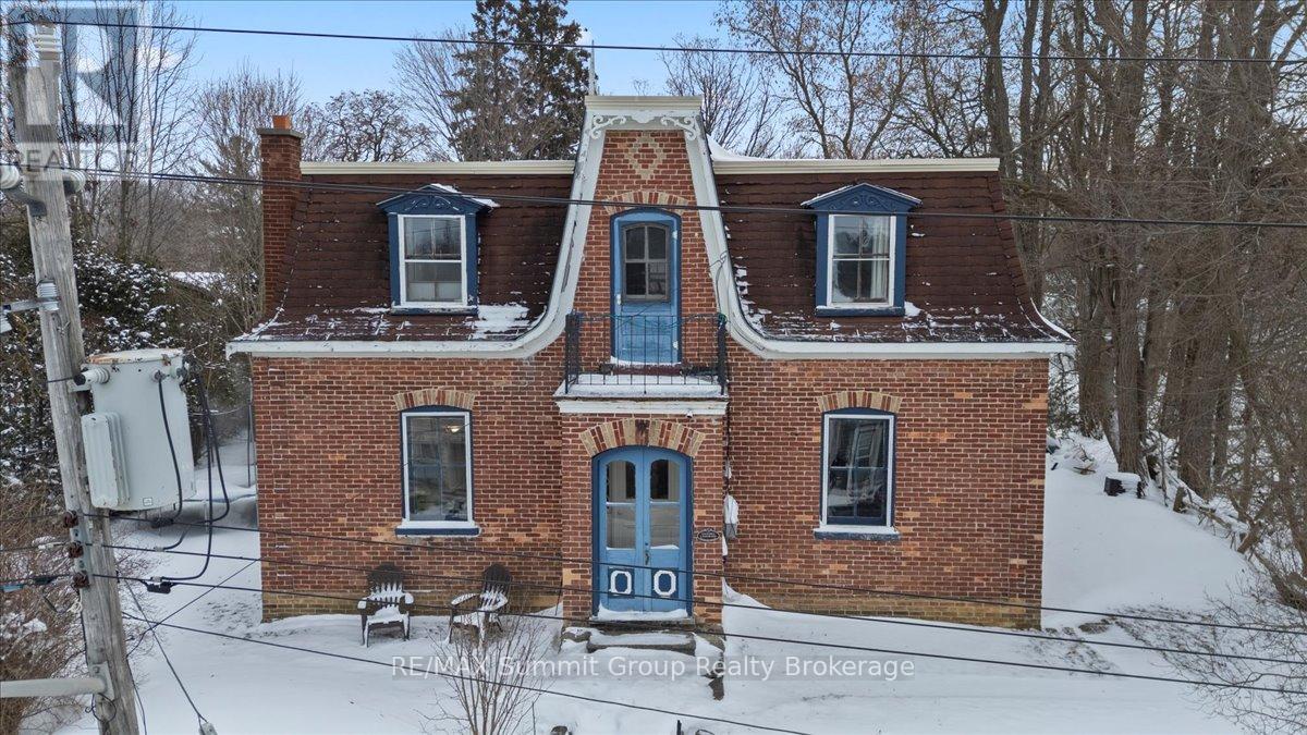 13 COLLINGWOOD STREET