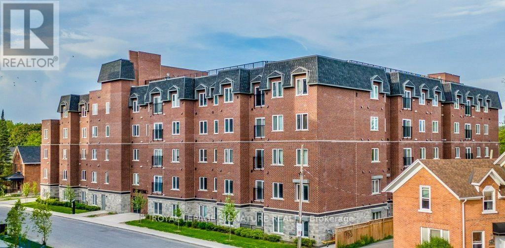 218 - 501 FRONTENAC STREET