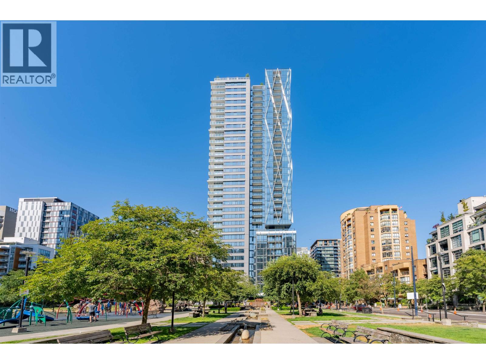 2209 1111 RICHARDS STREET