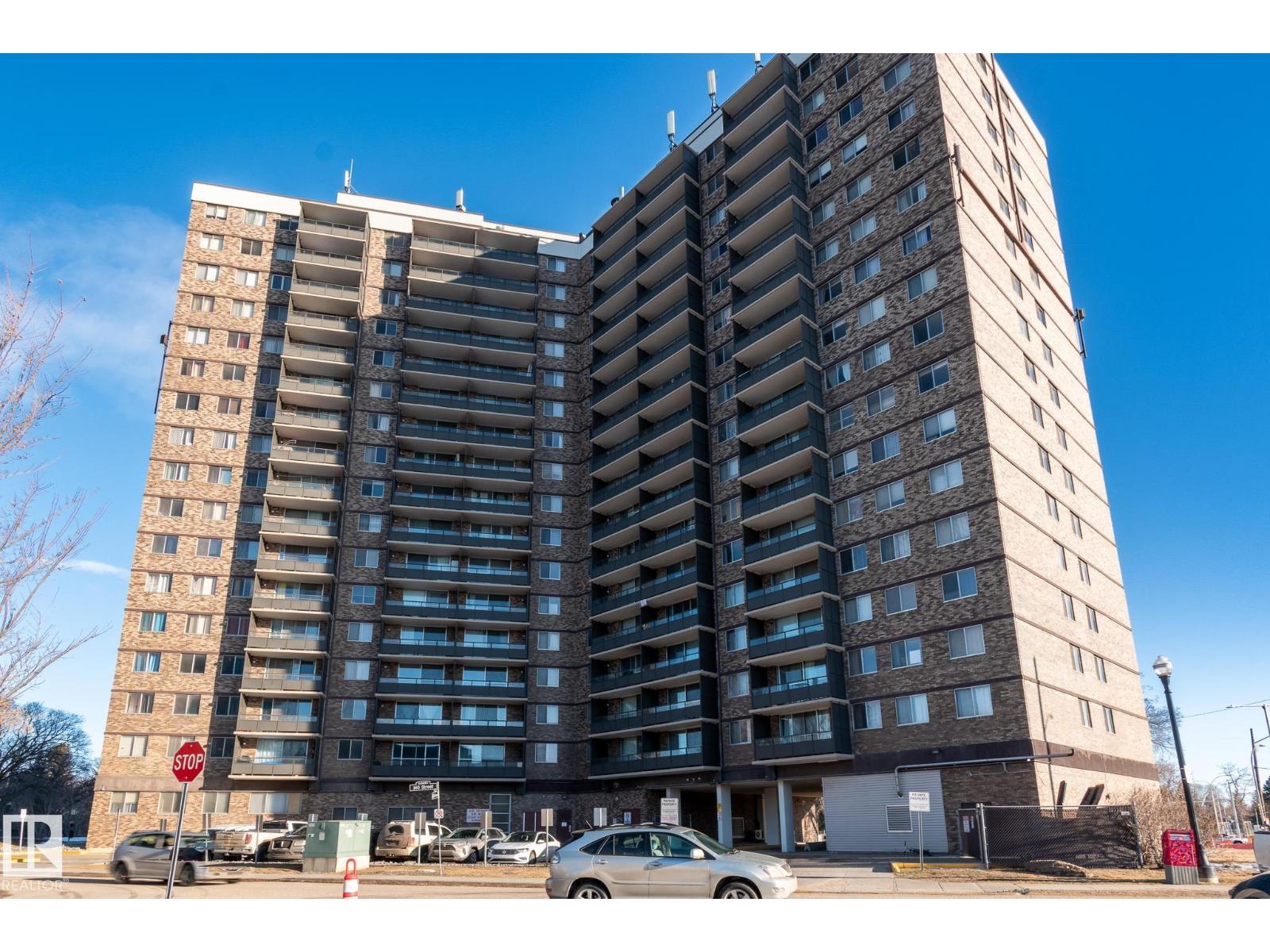 #215 13910 STONY PLAIN RD NW