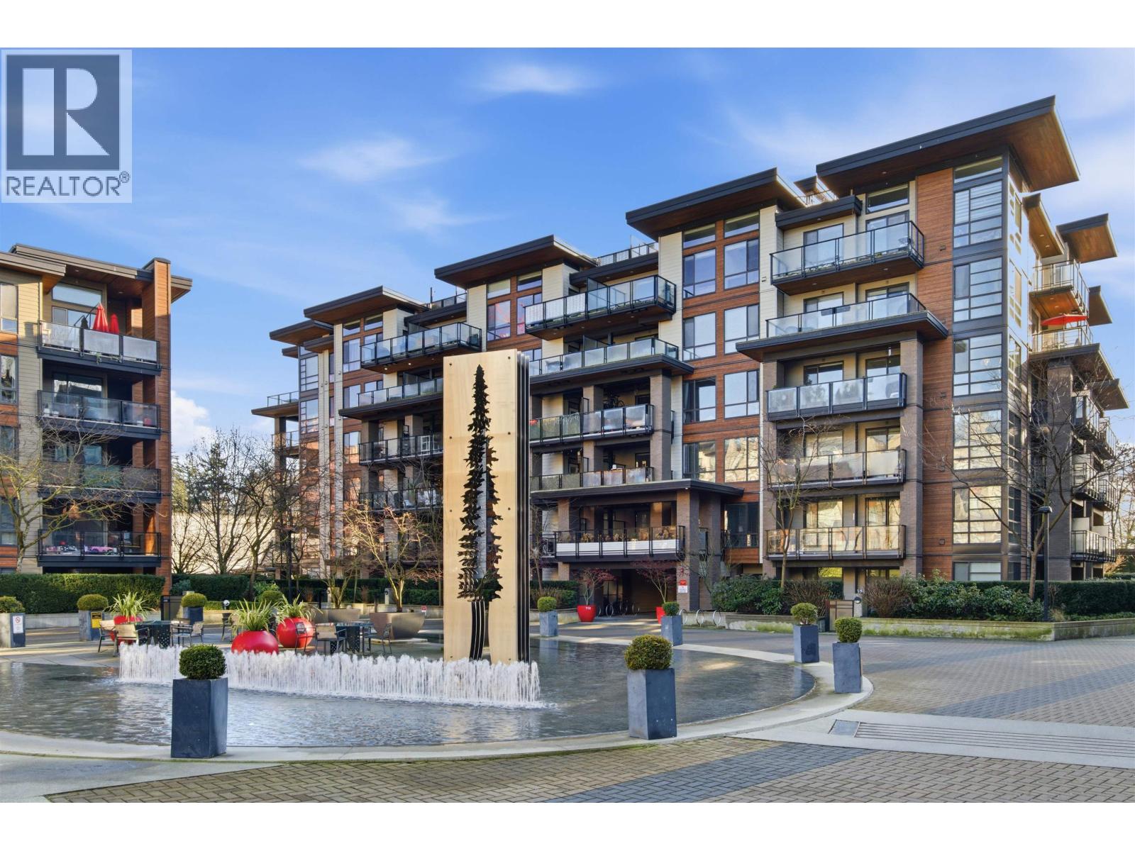 605 719 W 3RD STREET