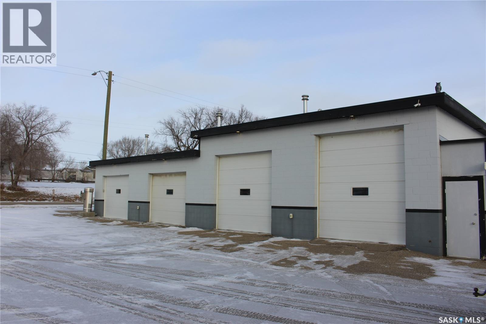 1105 Athabasca STREET E