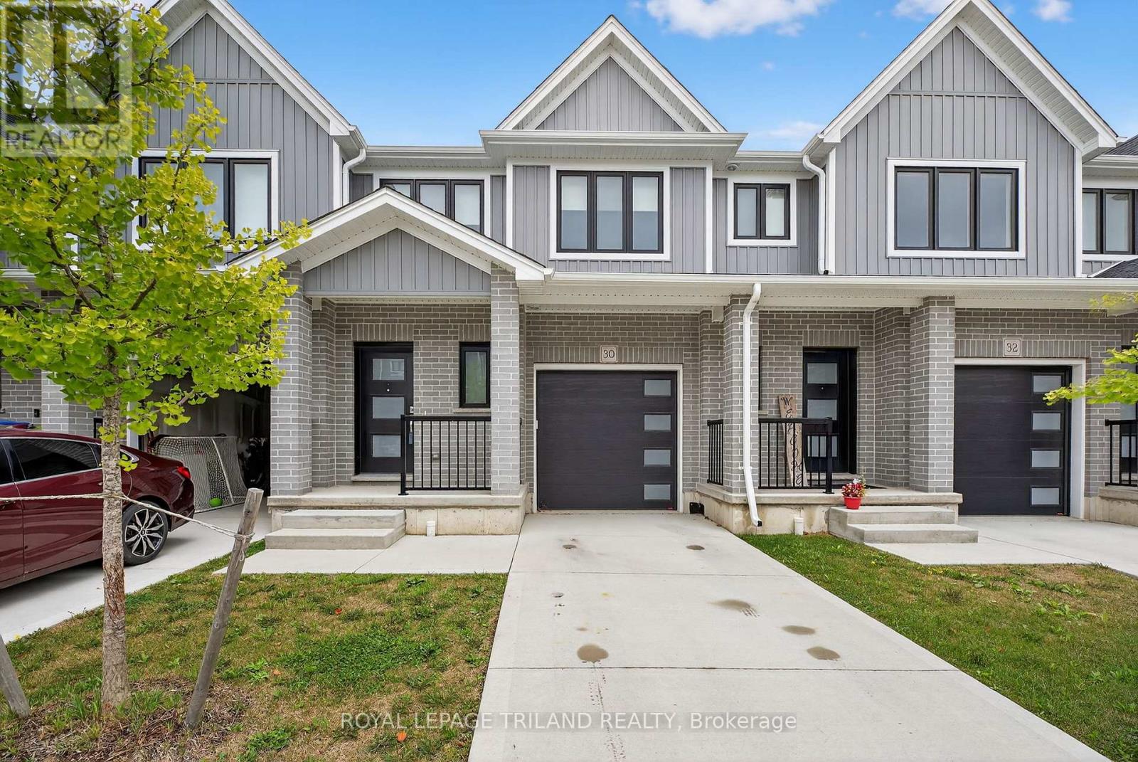 30 - 17 NICHOLSON STREET