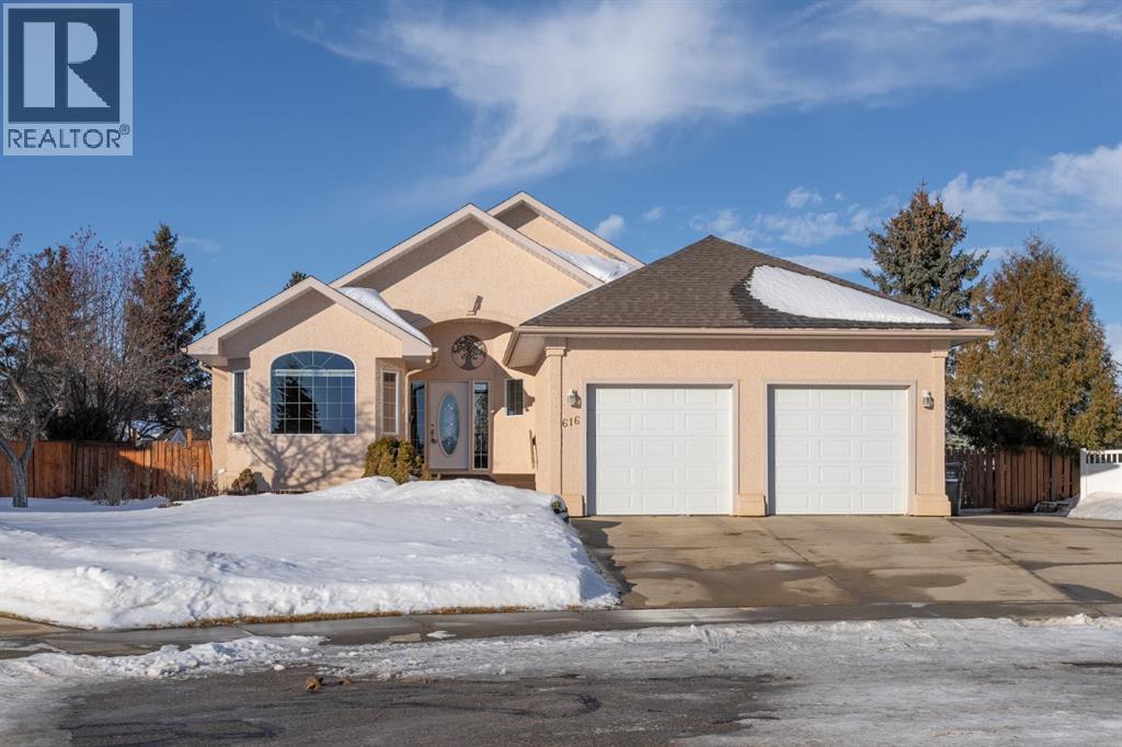 616 Park Ridge Close