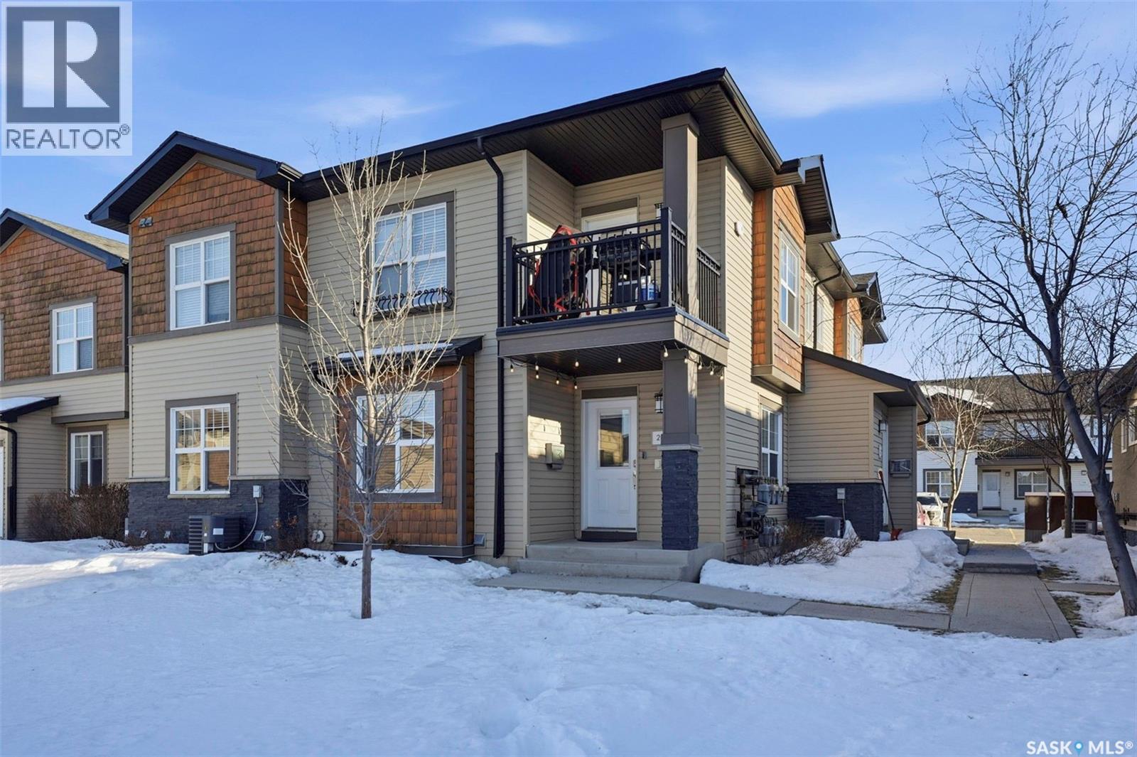 #201 1015 Patrick CRESCENT