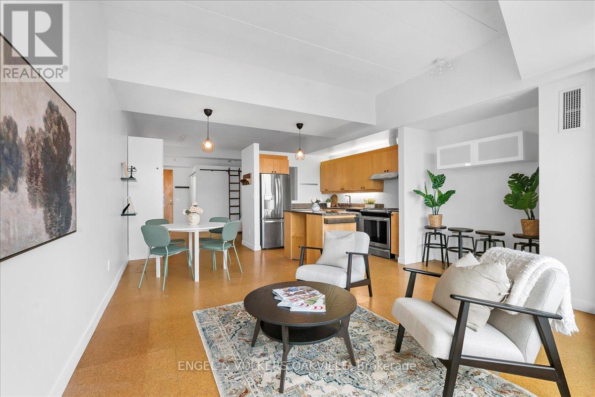 511 - 160 BALDWIN STREET