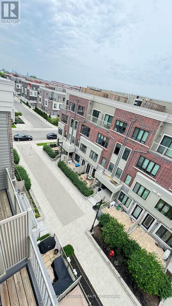 27 - 95 EASTWOOD PARK GARDENS