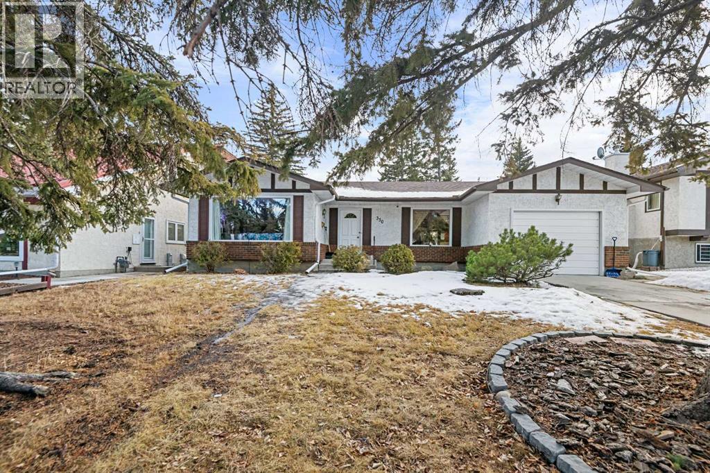 330 Oakwood Place SW