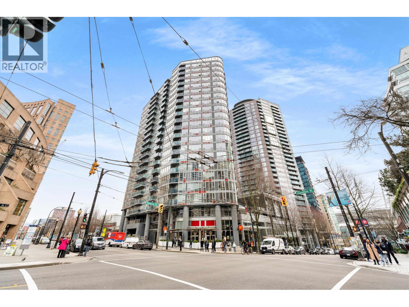 1711 788 HAMILTON STREET
