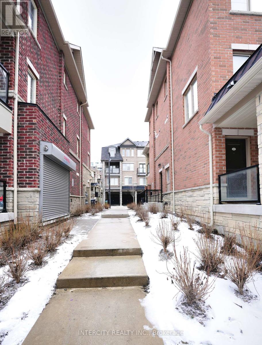 41 - 200 VETERANS DRIVE