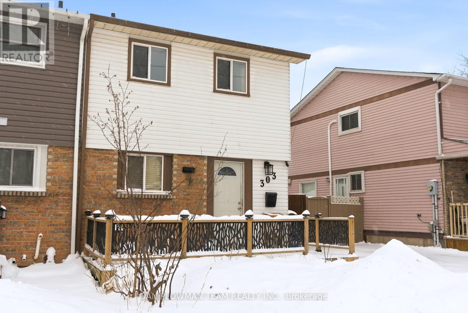 303 PHILLIP MURRAY AVENUE