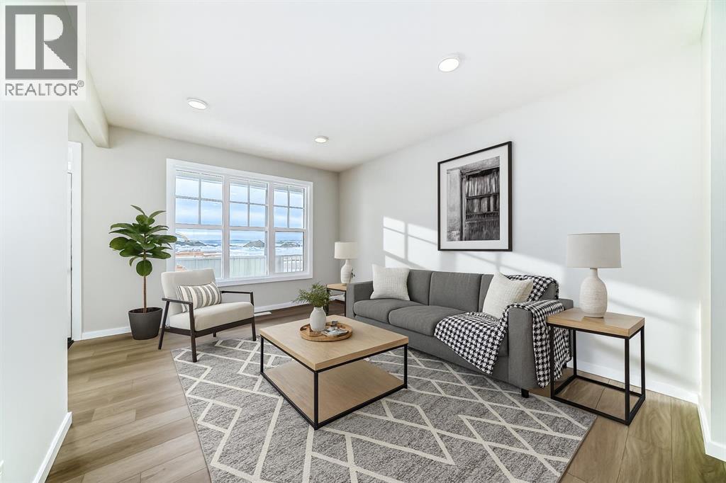 601 Savanna Drive NE