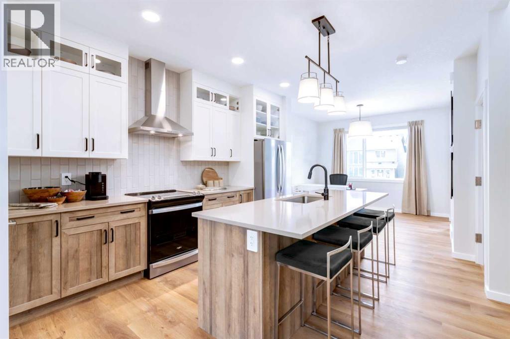 154 Bartlett Crescent SE